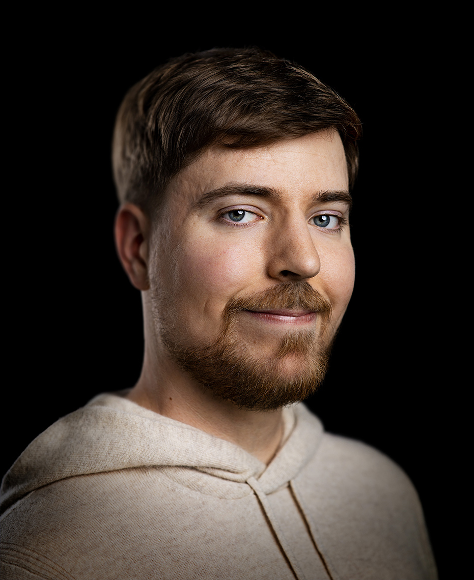 130X-01-0011_EPines_MrBeast
